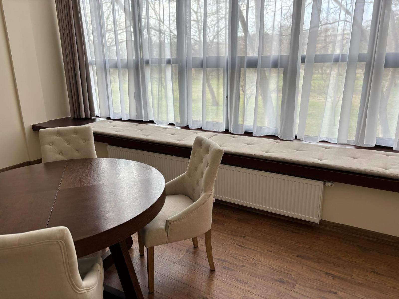W Sercu Krakowa Aparthotel Kültér fotó